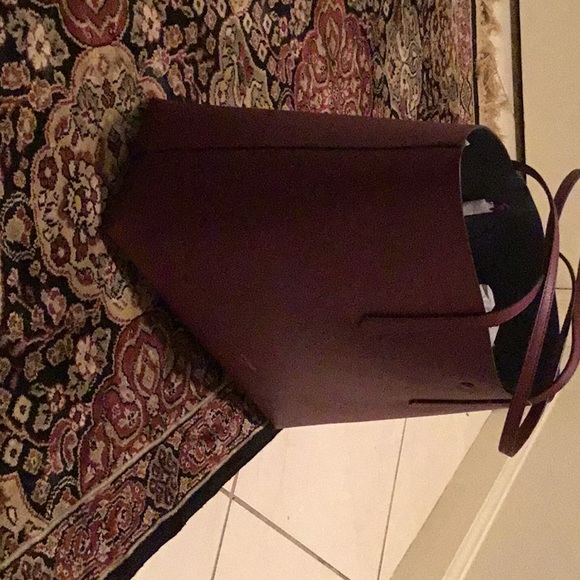 Kate spade. Hand bag ❤️ - Picture 4 of 8